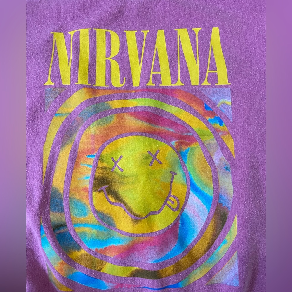 NIRVANA pink crewneck URBAN OUTFITTERS